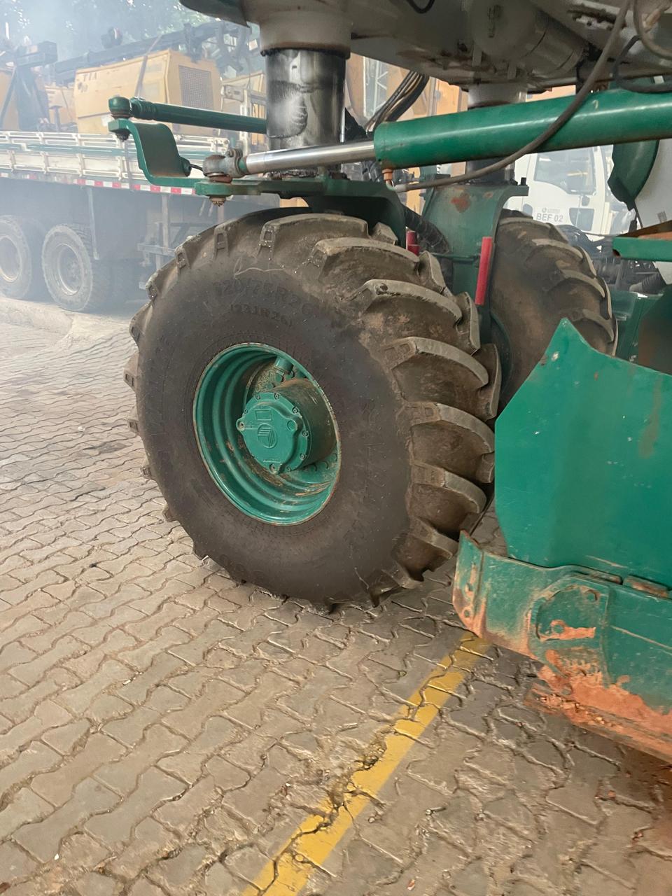 Recicladora Wirtgen WR200 Ano 2017 com 5.940 Horas - Thumbnail 3